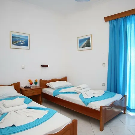 Theocharis Bros - Studios Apartments Áyios Nikítas Exterior foto