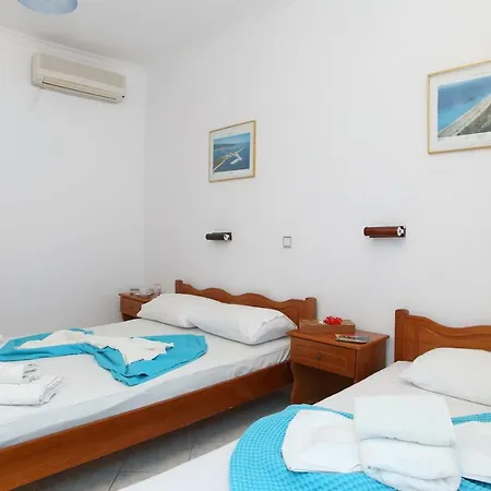 Theocharis Bros - Studios Apartments Áyios Nikítas Exterior foto
