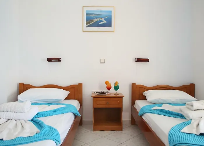 Theocharis Bros - Studios Apartments