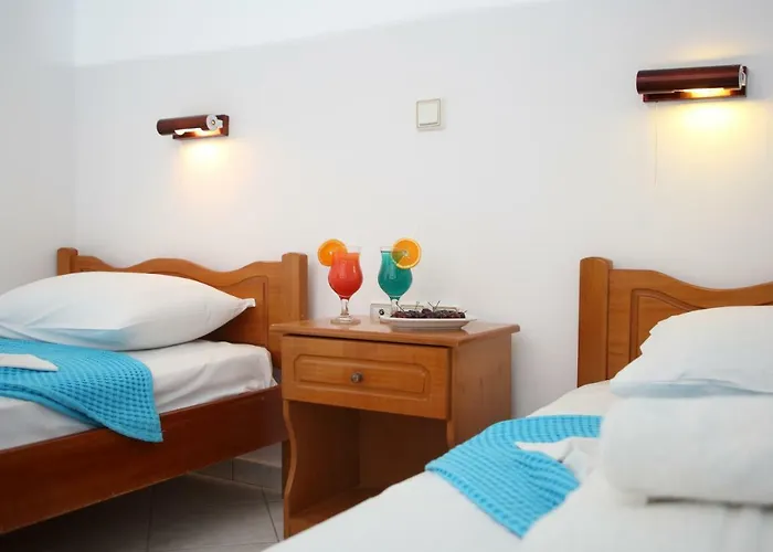 Theocharis Bros - Studios Apartments