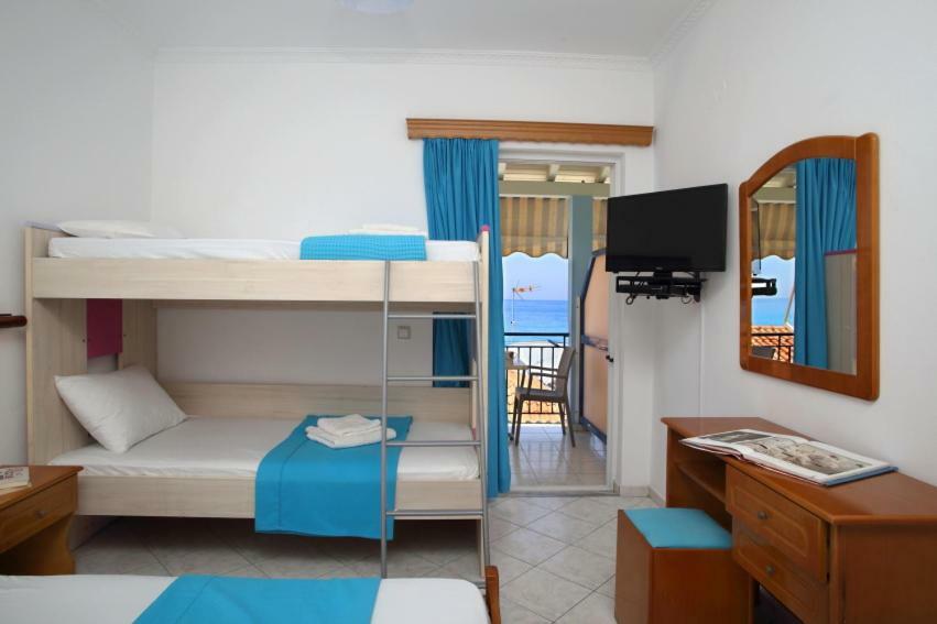 Theocharis Bros - Apartment